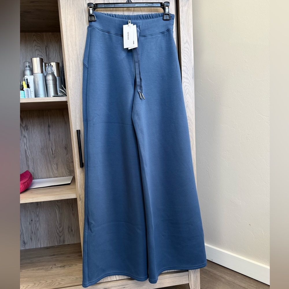 SPANX Air Essentials Wide Leg Pant XS Faded Indigo Regular Length